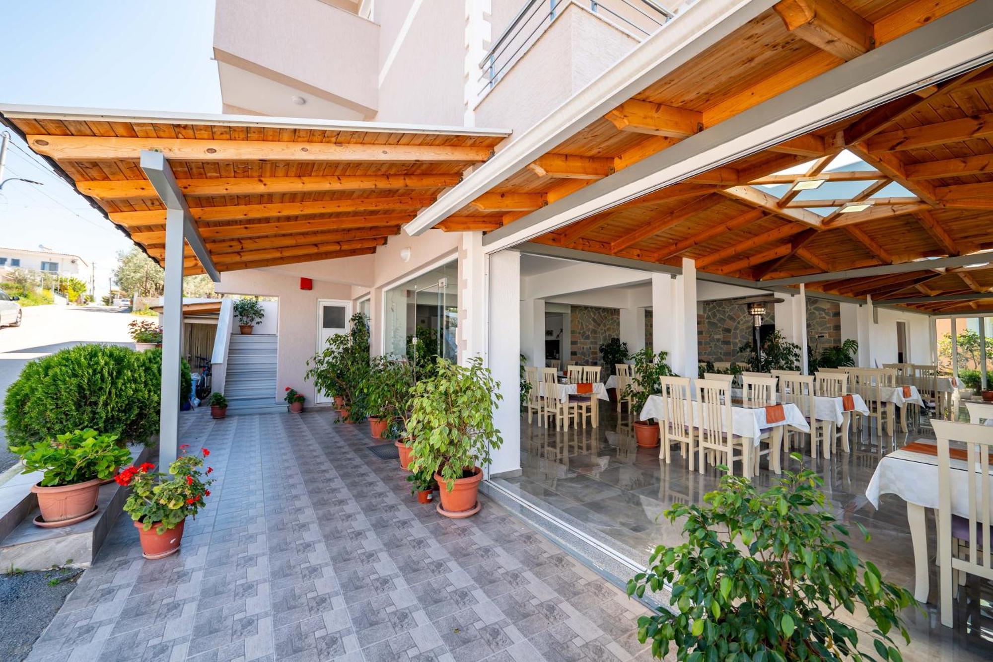 Aleksander Aparthotel Ksamil Exterior foto